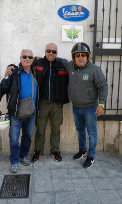 Il Peder al Giro d'Italia in Vespa - L'autismo sale in sella!